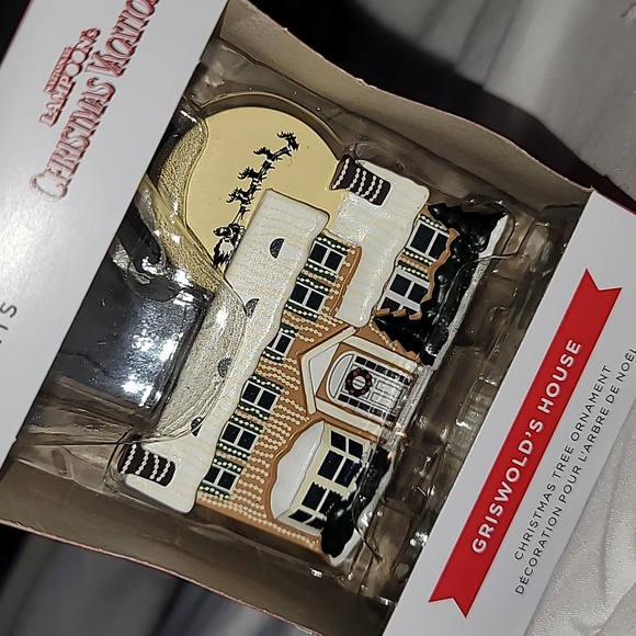 Hallmark Christmas Ornament (National Lampoon's Christmas Vacation Griswold Hous - Picture 2 of 6